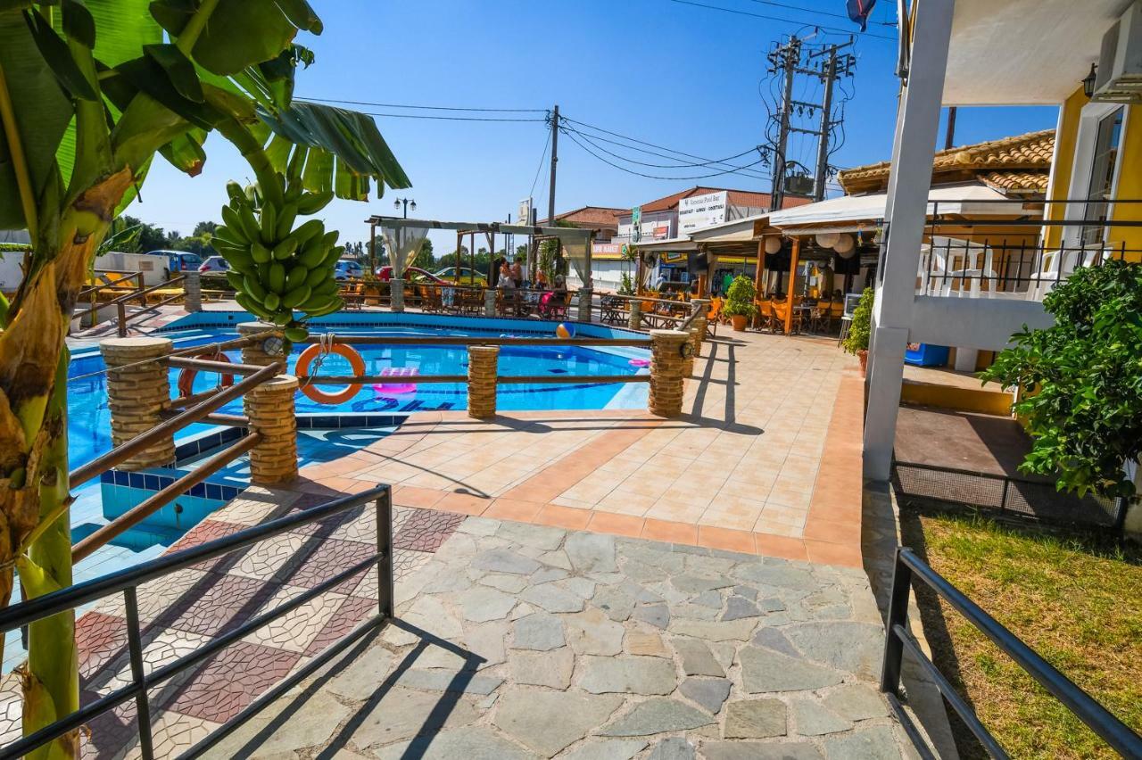 Vanessa Hotel Kalamákion Dış mekan fotoğraf