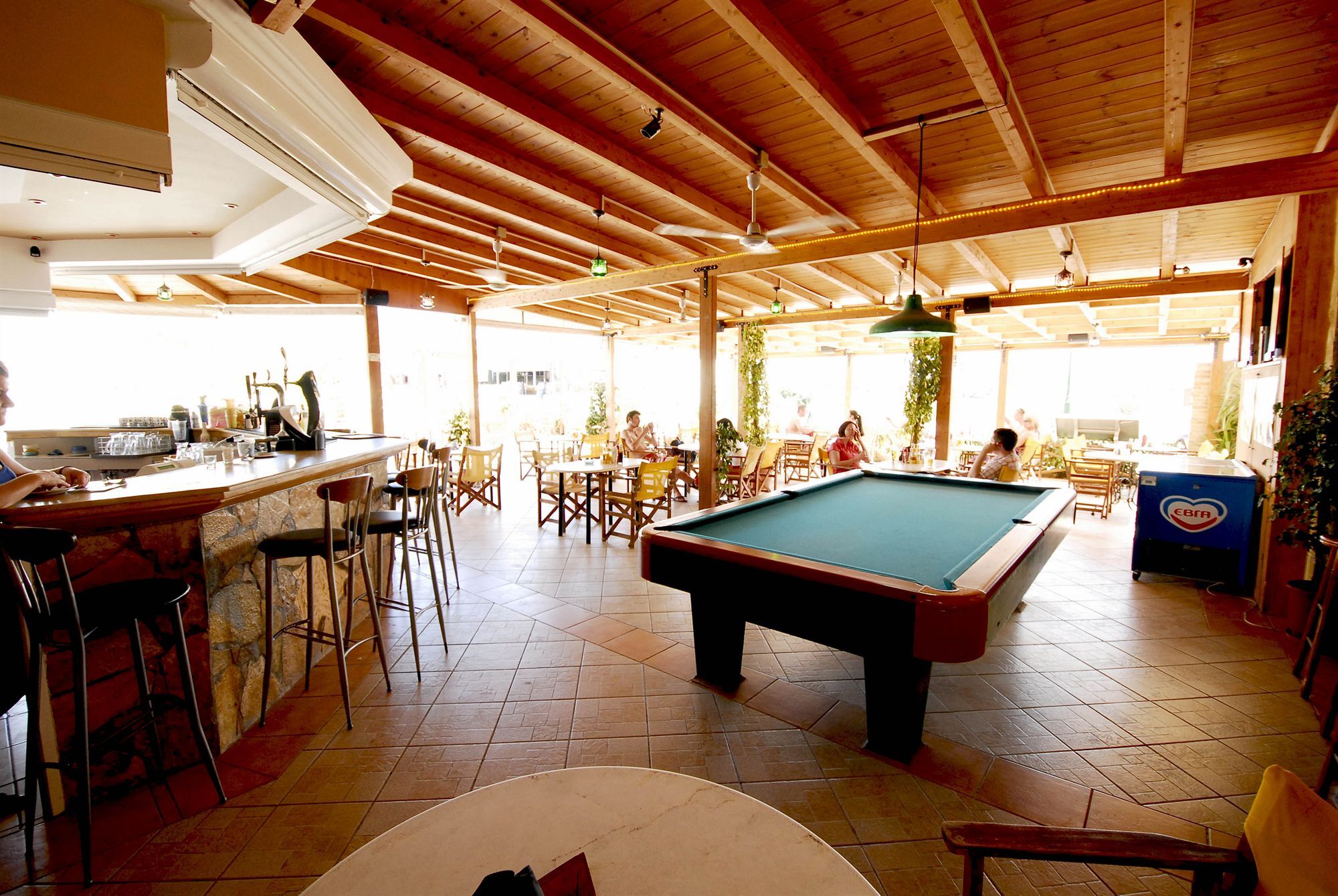 Vanessa Hotel Kalamákion Dış mekan fotoğraf