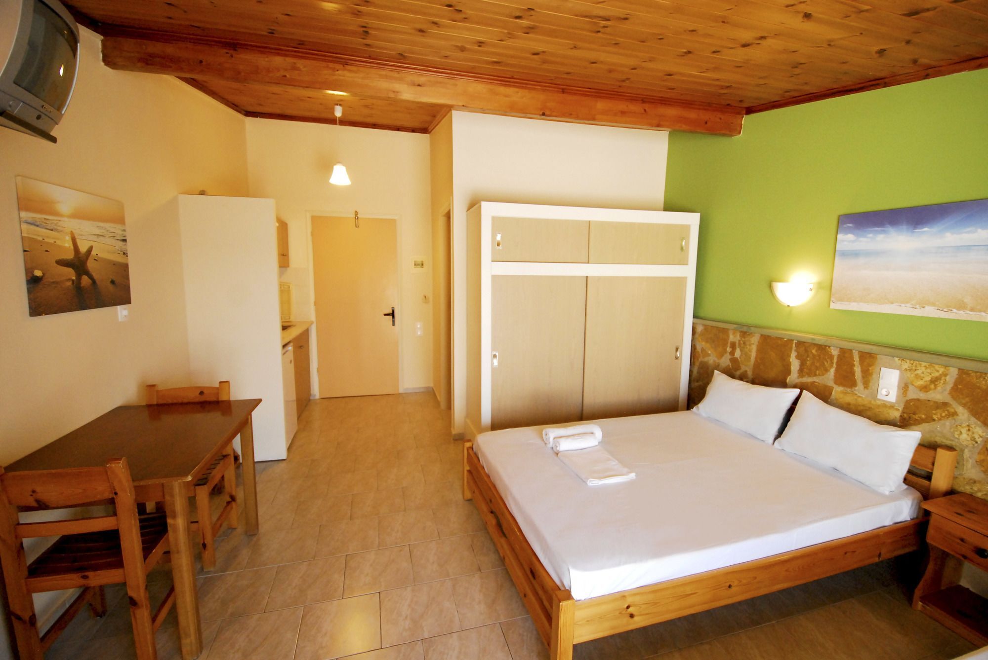 Vanessa Hotel Kalamákion Dış mekan fotoğraf